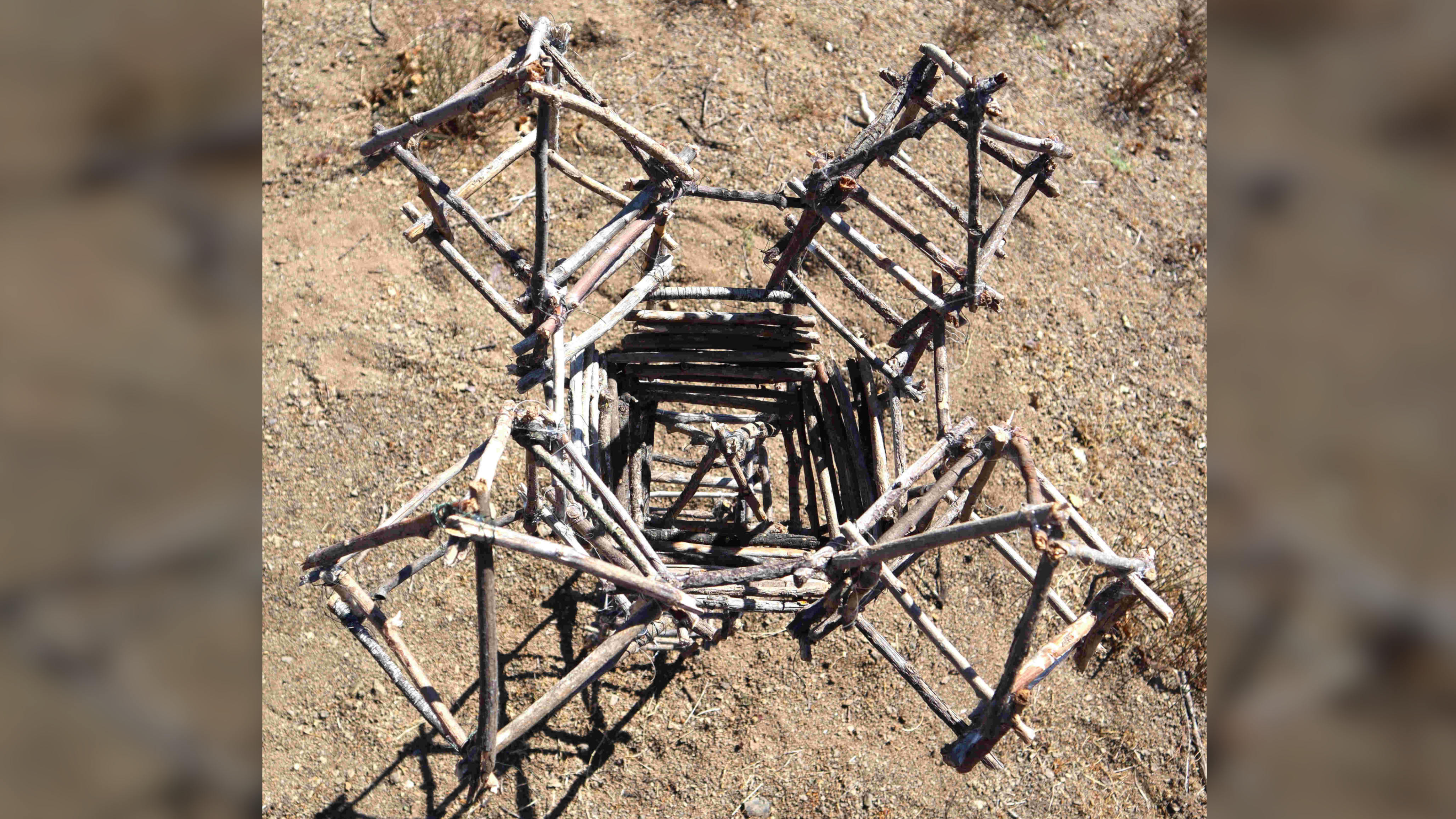 Top view of the sculpture.