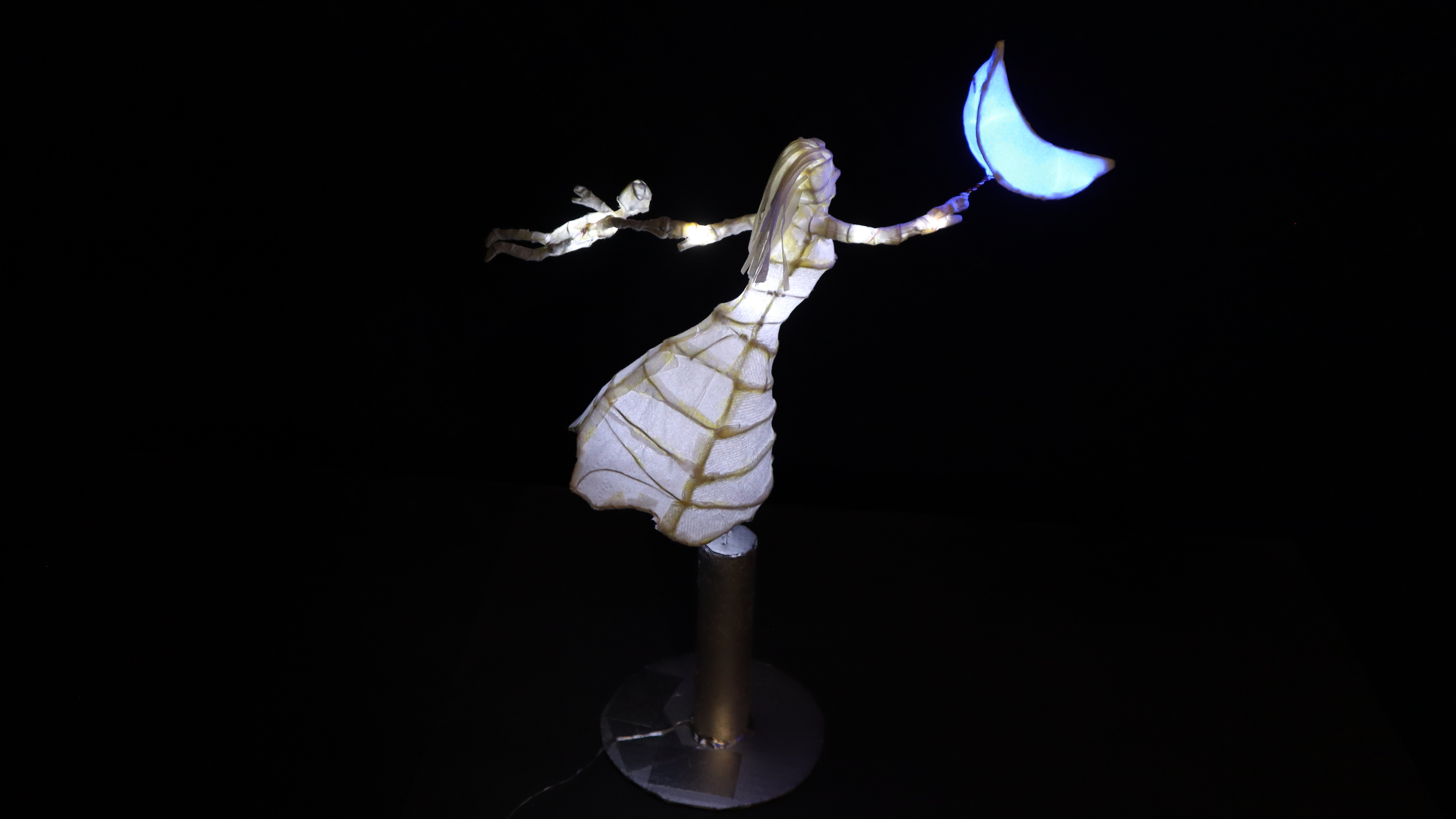 Side view of the illuminated sculpture.
